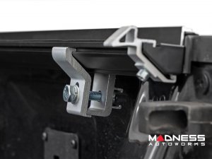 Ford Super Duty Bed Cover - Hard - Roll Up - 6'10" Bed - 2017+